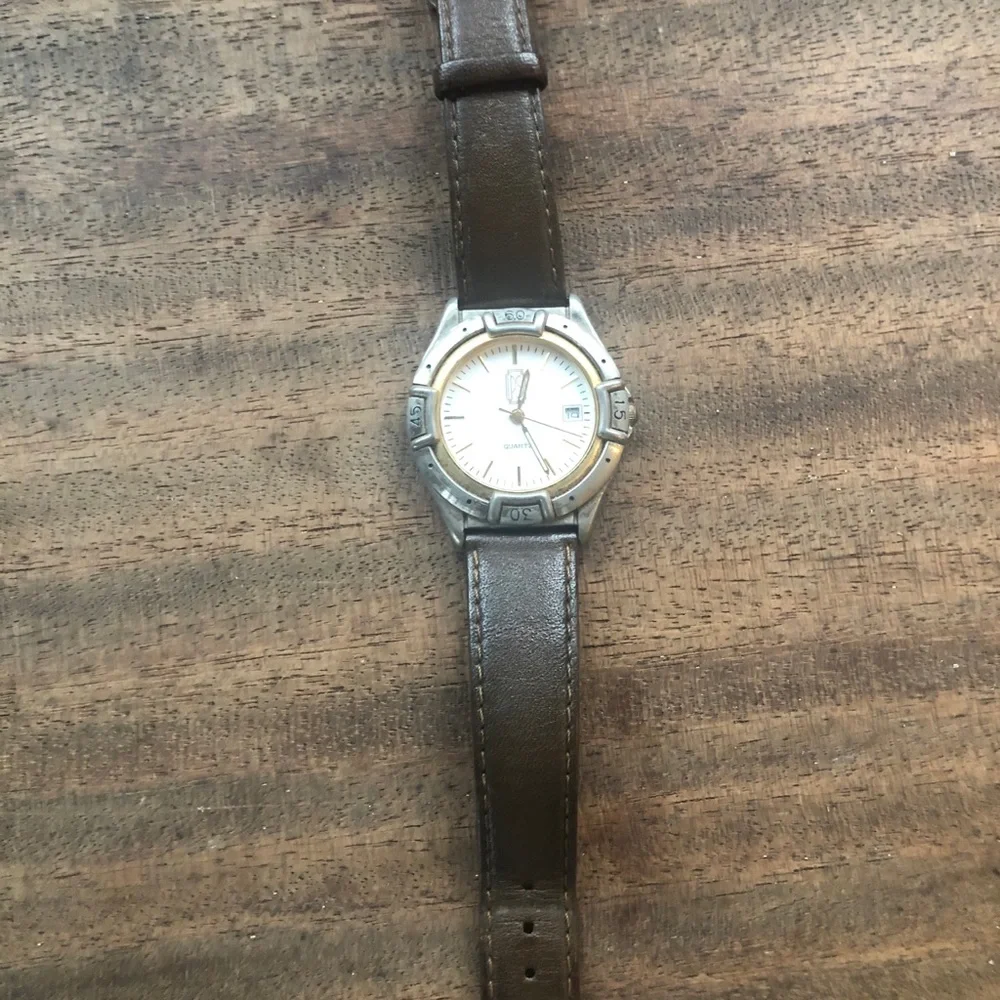 Vintage Watch ☁️